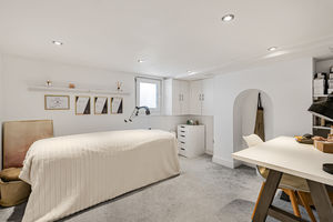 Photo 21- click for photo gallery